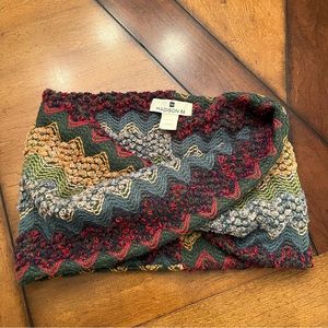 Madison 88 Twist Front Infinity Scarf